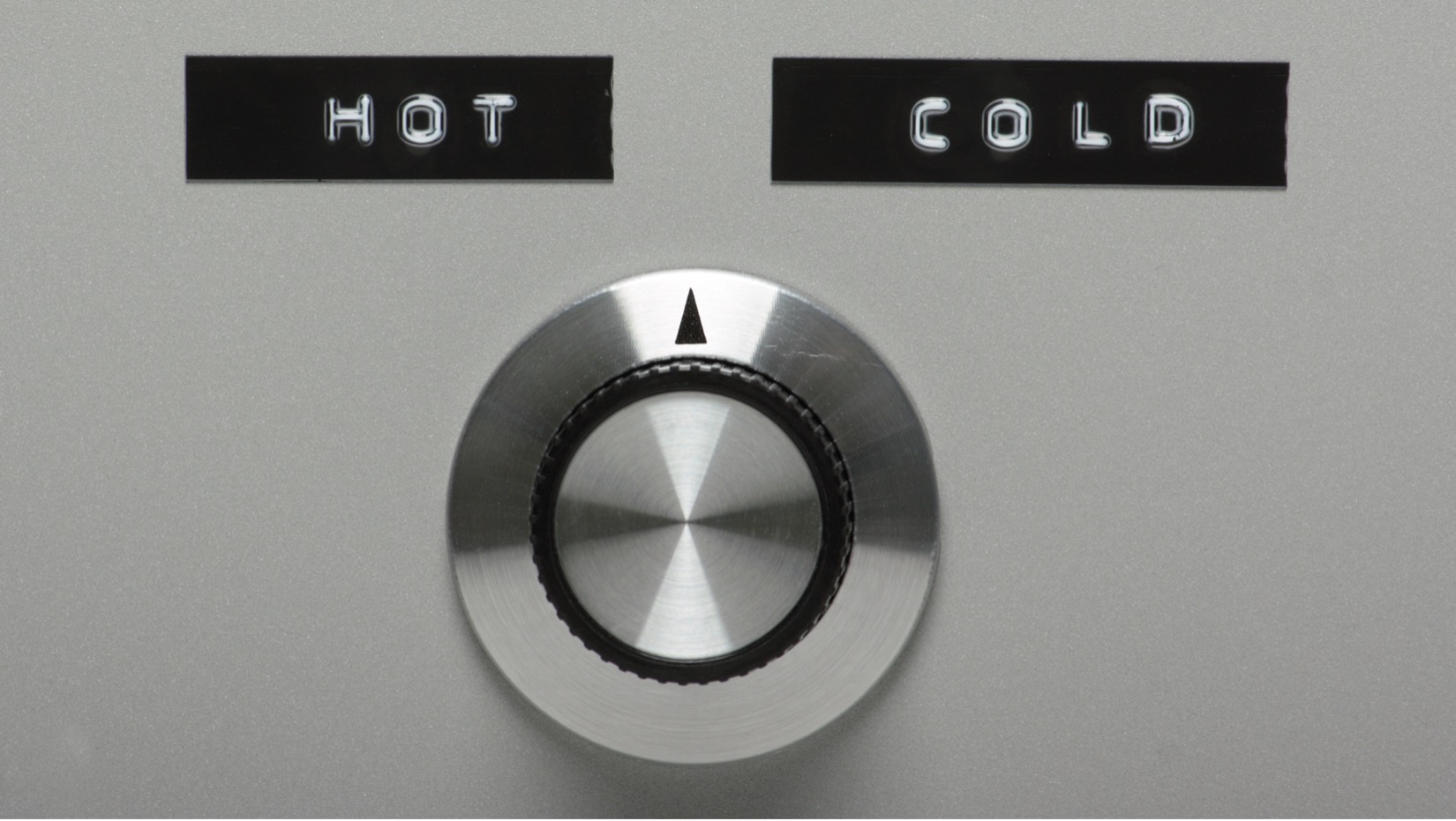 Read more about the article 5 Common Causes of Hot and Cold Spots in Your Home